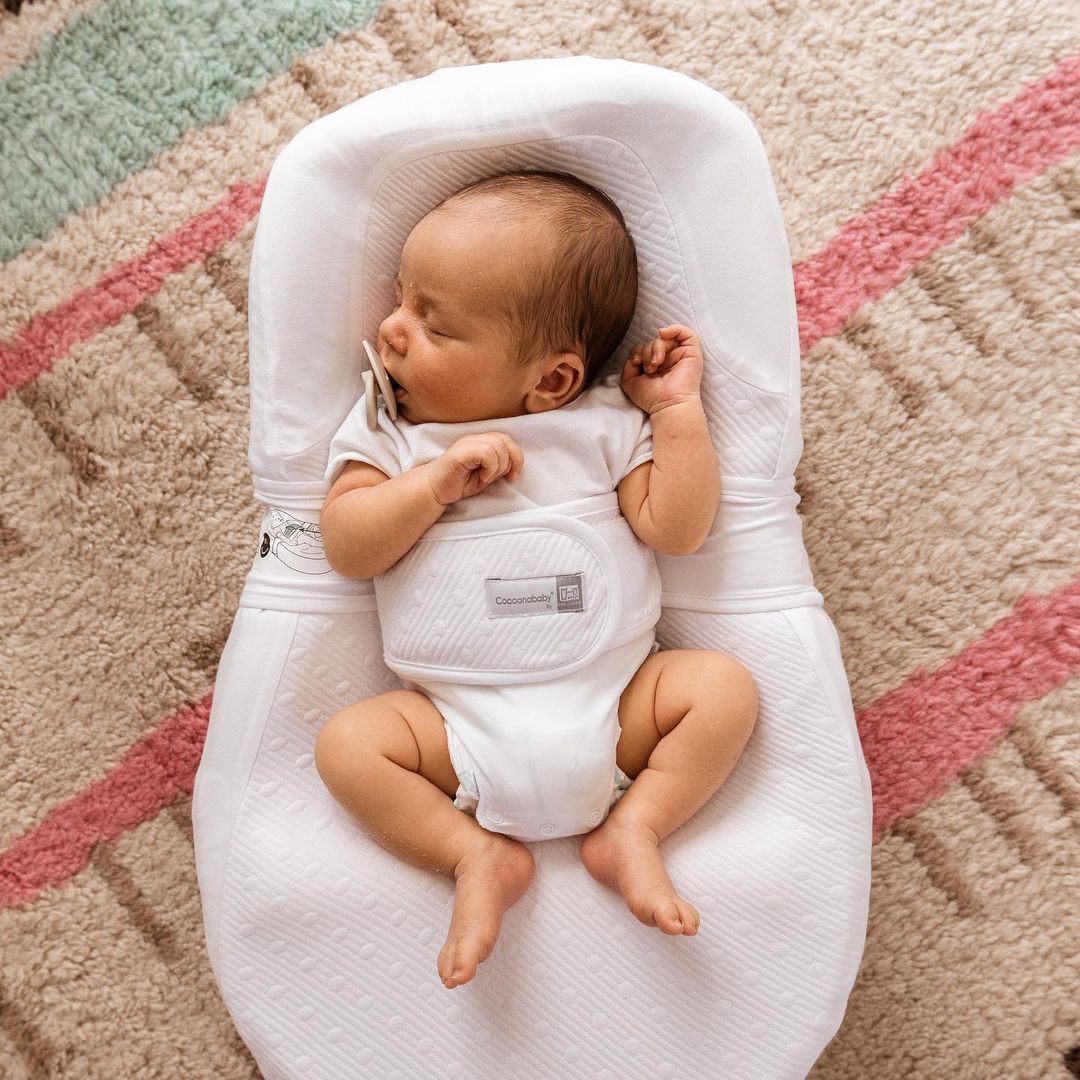 Baby Items You Need: Cocoonababy Review and Moses Basket Review